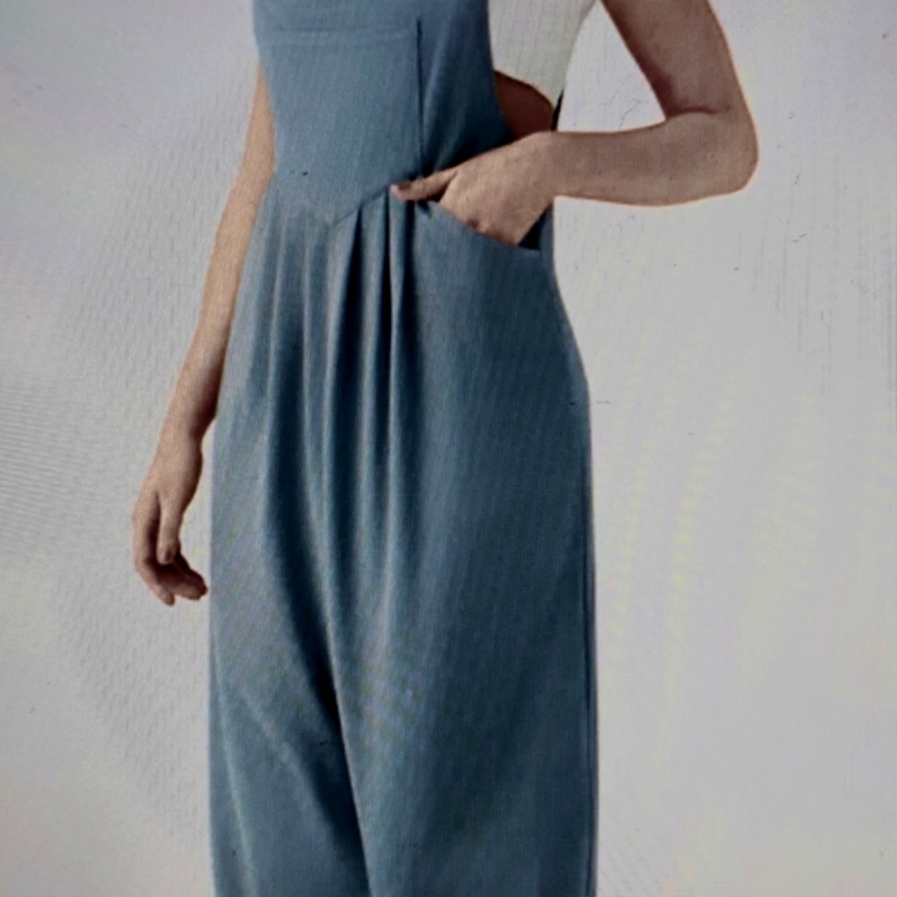 XSMALL.   HALARA ADJUSTABLE WAFFLE JOGGER OVERALLS - Picture 3 of 11
